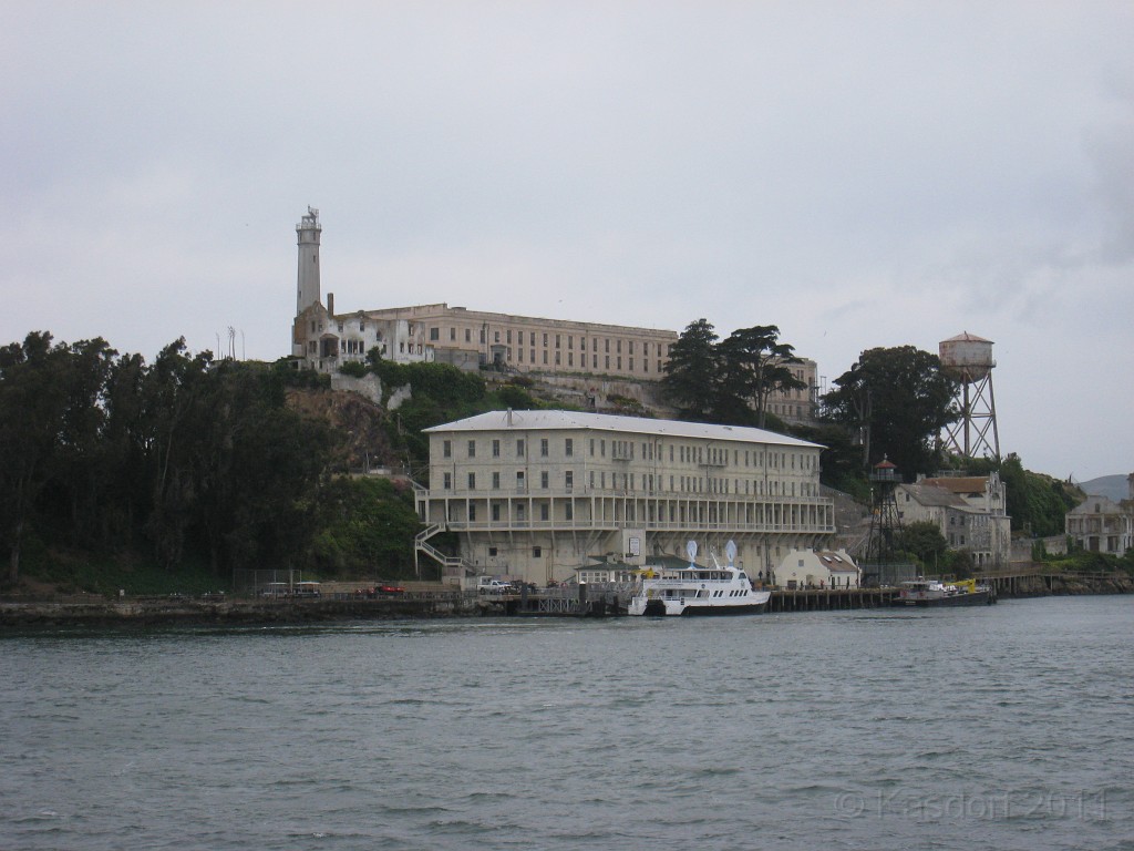 2011 Bay 2 Breakers Saturday 0450.JPG - I was able to participate in the 2011, 100th anniversary of the San Francisco Bay to Breakers 12K race. A great weekend for sight seeing and racing.